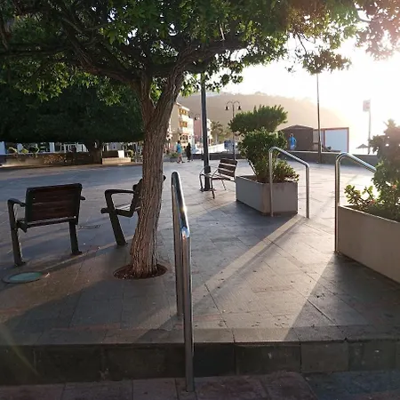 Estudio Parada Baja En Playa Santiago Apartment *
